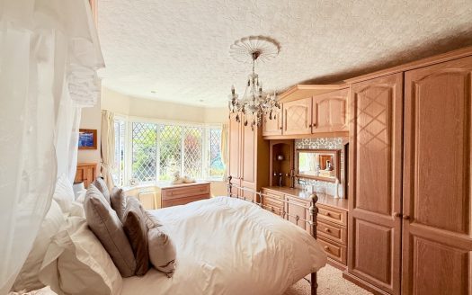 Ashdown Road, Fawley