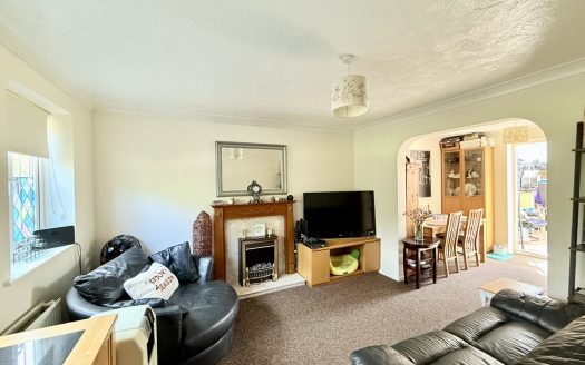 Harrier Green, Holbury