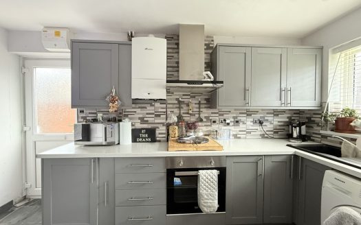 Caledonia Drive, Dibden