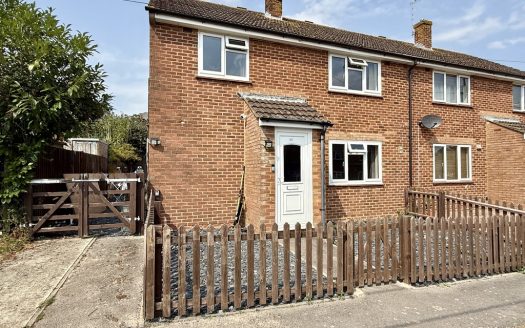 Calshot Close, Calshot