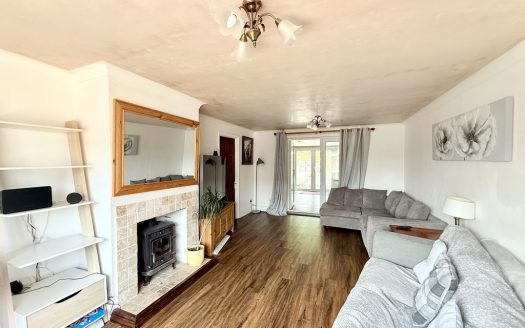 Calshot Close, Calshot