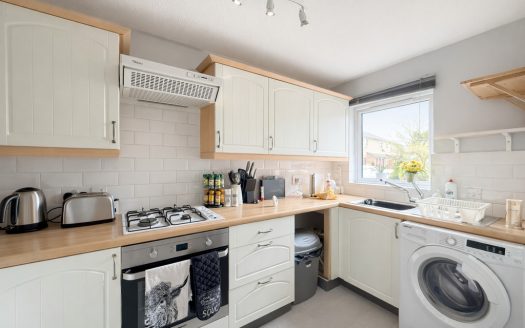 Cygnus Gardens, Dibden