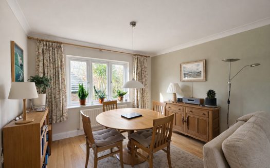 Endeavour Way, Hythe