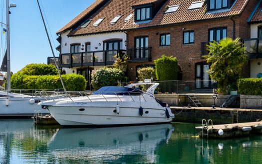 White Heather Court, Hythe Marina Village